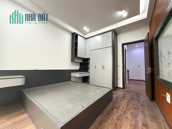Bán nhà riêng tại Vân Canh, Hoài Đức,30m, 5 tầng xây mới, thiết kế siêu đẹp, ô tô đỗ gần