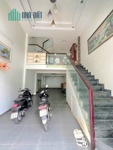 Bán Nhà Xe Hơi Vào Tận Nơi – Đường Trước Nhà 8m – Huỳnh Tấn Phát Nhà Bè