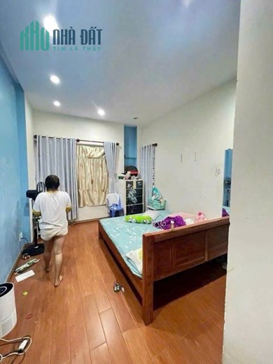 bán nhà hẻm to huỳnh tấn phát nhà bè giá 4 ty8