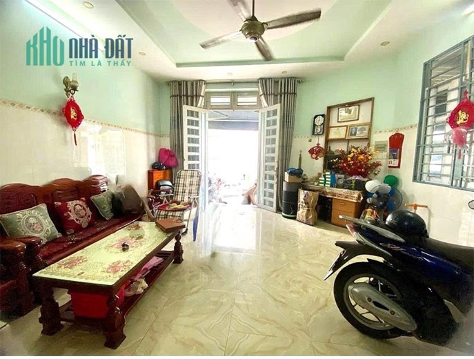 VỊ TRÍ VÀNG - OTO CẤT VÀO NHÀ - GÒ DẦU ,TÂN PHÚ - NGANG RỘNG 5,3M - SỔ HỒNG CHÍNH CHỦ, GIÁ CHỈ HƠN