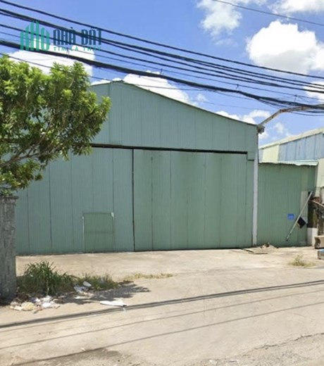 Cho thuê kho xưởng mặt đường Ql1A Quận 12. Diên tích. 1600m2