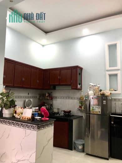bán nhà 4x14 cấp 4 còn mới , gần huỳnh tấn phát nhà bè quận 7