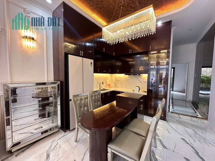 Nhà Đẹp 3 Tầng, Hẻm Huỳnh Tấn Phát Nhà Bè – GIÁ RẼ 6 Tỷ 5
