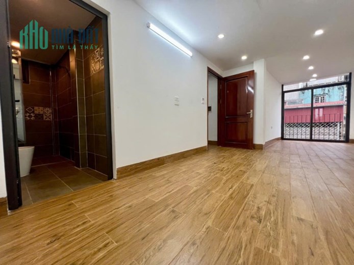 Bán nhà gần hồ Hai Bà Trưng , DT: 44m2 , xây 36m2 x 6 tầng