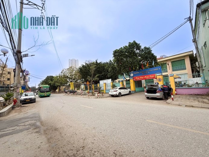NHÀ ĐẸP SẮP HOÀN THIỆN TẠI VÂN CANH, HOÀI ĐỨC 40M, 5 TẦNG, Ô TÔ ĐỖ GẦN
