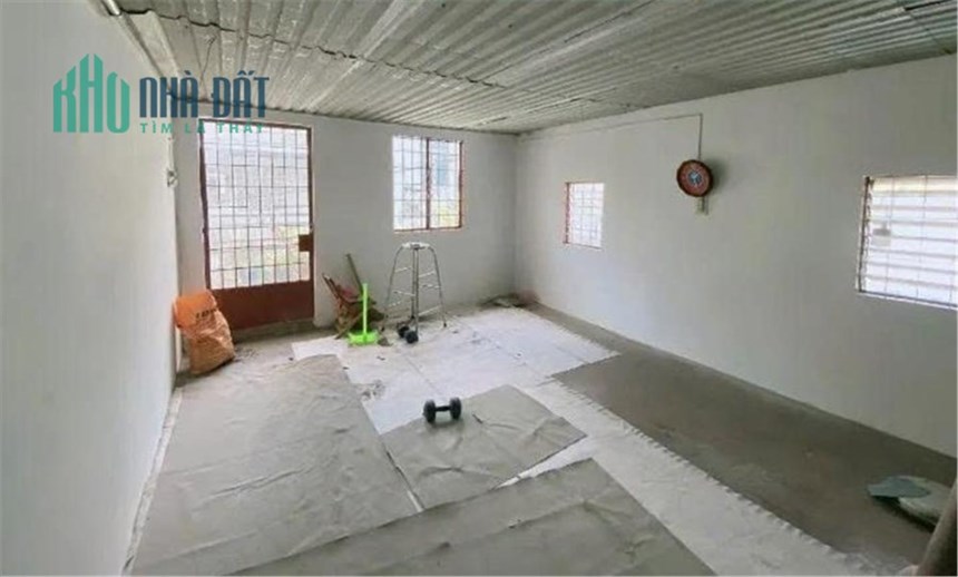 GIẢM SỐC CÒN 5.8 TỶ – NHÀ ĐẸP NGANG 5M, – NGUYỄN VĂN SĂNG- TÂN SƠN NHÌ – KHU VIP TÂN PHÚ.