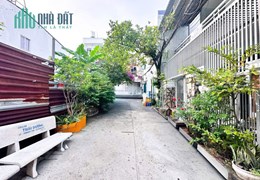 Bán Nhà 1886 – Sổ Hồng Riêng, Hẻm 3.5m, Cách Xe Hơi 50m – Giá 4 Tỷ 950