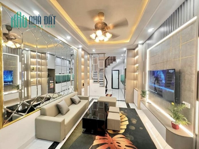 Bán chung cư Vimeco I - gần Tú Mỡ, 90m2, 3pn, nhà đẹp, hơn 8 tỷ. 0975118822.
