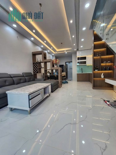 Bán nhà đẹp Huỳnh Tấn Phát, Tân Phú, Quận 7 - 4.63m x 23m