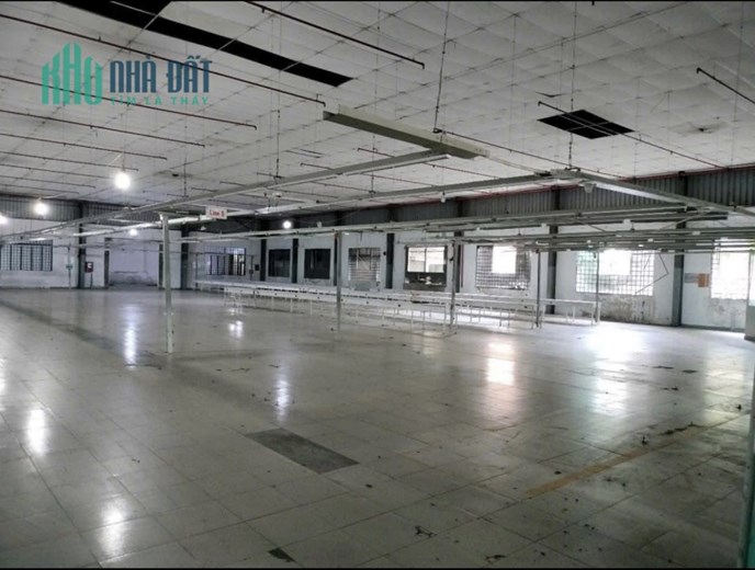 Bán/ cho thuê nhà xưởng 4000m2Tân Thới Nhất Quận 12