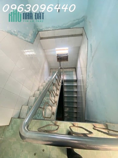 Bán Nhà Bùi Văn Ba Quận 7 – 72m² – Giá 6,7 Tỷ- Oto