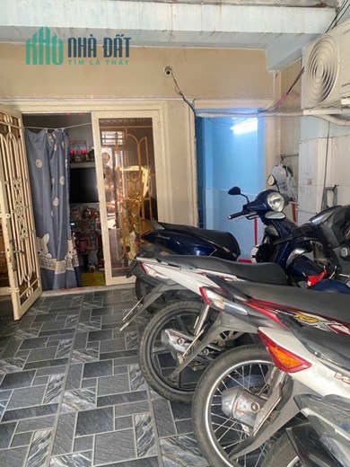 Bán Nhà Bùi Văn Ba Quận 7 – 72m² – Giá 6,7 Tỷ- Oto