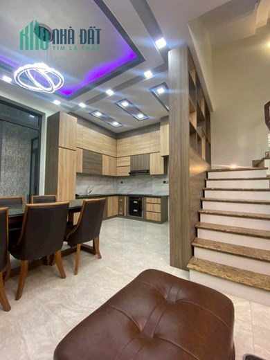 Căn Duy Nhất Nhà Phố KDC Omely – 6x14m – Giá 8.39 Tỷ – Trước Nhà Công Viên