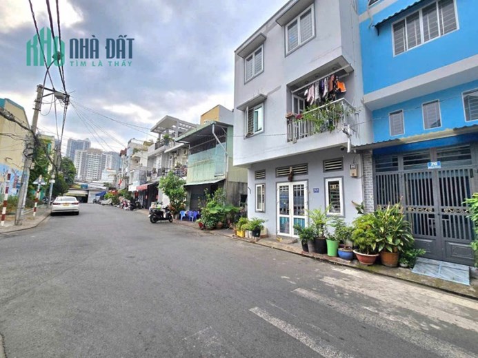 NHÀ ĐẸP GIÁ TỐT - ĐƯỜNG SỐ 15, QUẬN 7- 7 TỶ 3