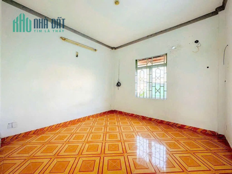 Bán nhà Quận 7 – 4x16m, 2 tầng, 3PN, hẻm xe tải đậu cửa, giáp Phú Mỹ Hưng – giá 6.8 tỷ