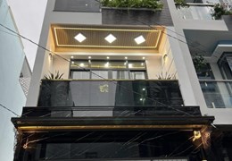 MẶT PHỐ, GẦN PHẠM VĂN ĐỒNG - THANG MÁY - KINH DOANH HÚT LỘC