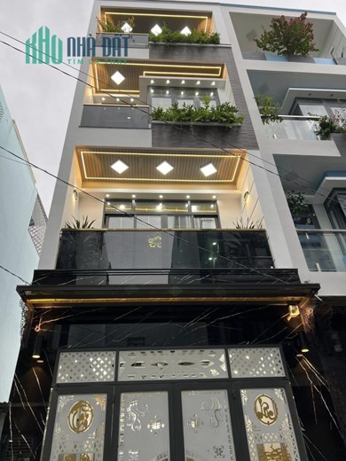MẶT PHỐ, GẦN PHẠM VĂN ĐỒNG - THANG MÁY - KINH DOANH HÚT LỘC
