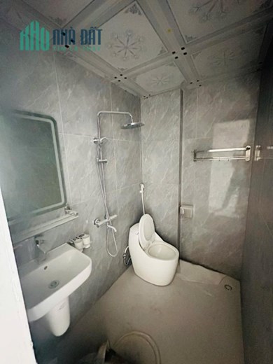 MẶT PHỐ, GẦN PHẠM VĂN ĐỒNG - THANG MÁY - KINH DOANH HÚT LỘC