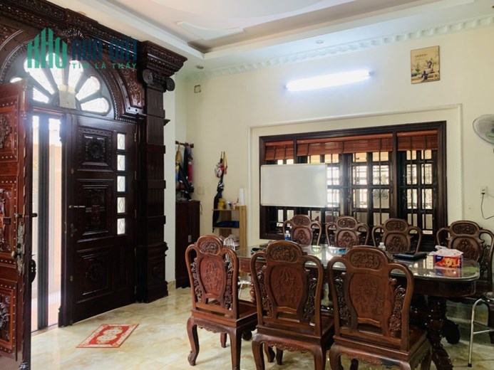 CƠ HỘI HỮU BIỆT THỰ GÓC 2 MẶT TIỀN KDC VEN SÔNG QUẬN 7 – KHÔNG GIAN SỐNG ĐẲNG CẤP