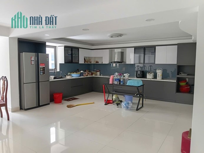 Bán nhà biệt thự khu nam long, Trần Trọng Cung, Q7, 3 lầu, giá tốt