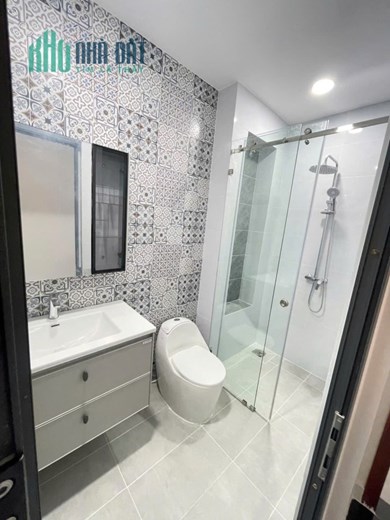 💥 MẶT TIỀN KINH DOANH - KÊNH TÂN HÓA – 5 TẦNG – 73M² (4.4 x16m) – CHỈ 10.X TỶ 💥
