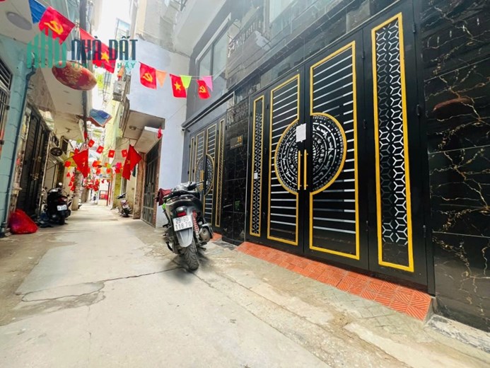 Tôi chủ nhà bán nhà số 35 Ngõ 190 Đường Hoàng Mai – Phường Tương Mai 7 Tầng, thang máy,, giá 16.7 tỷ