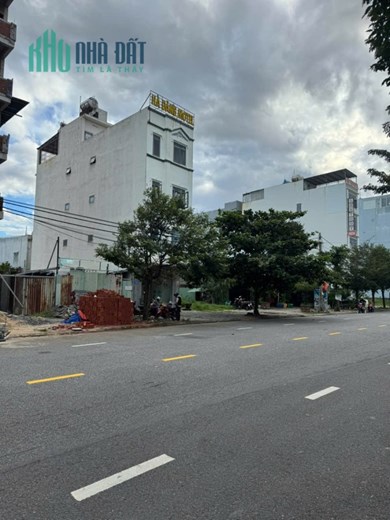 Đất 112.5m2 (5x22.5) MT Trần Quốc Hoàn, Hướng Nam, Gần Biển. Giá 15 Tỷ.