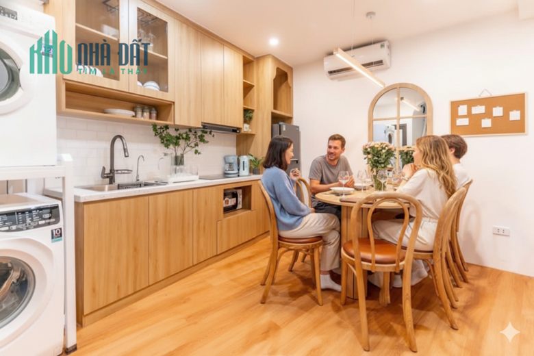 GẦN PHỐ, MẶT TIỀN RỘNG THOÁNG – NHÀ ĐẸP 4 tầng Hai Bà Trưng 25m chỉ 10.8 tỷ - KINH DOANH OK