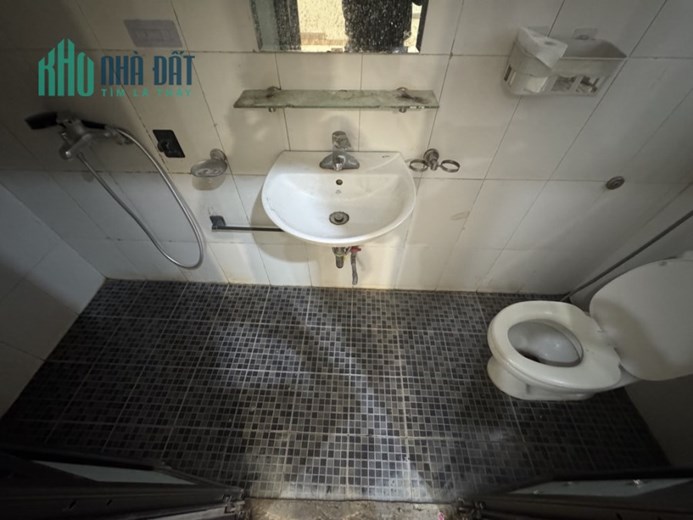 Trần Hưng Đạo_Quán Sứ – 3 tầng 37m chỉ 9.8 tỷ - MẶT TIỀN RỘNG, SÂN THOÁNG, NGÕ SẠCH ĐẸP, SĐCC