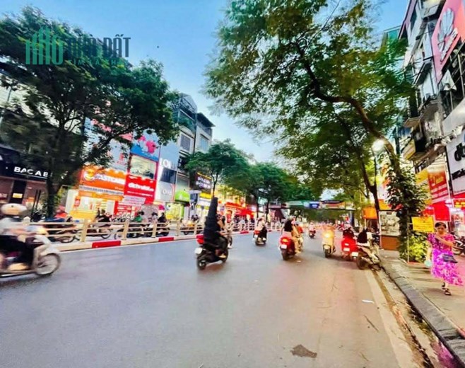 Phố Thái Hà Mặt Phố 41/50m2 x4Tầng,Lô Góc Kinh Doanh– Gara ôtô - MT 6m,40.8 tỷ- 0329686020
