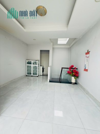✨ TINH HOA TRẦN VĂN QUANG - HXH  – 4 TẦNG BTCT – 40m² – Chỉ 5.8 Tỷ