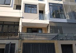 Cho nữ thuê Phòng trọ Q.Bình Thạnh, 25m2 mới đẹp, ban công, cửa sổ, hẻm 7m. Giá rẻ nhất khu này.
