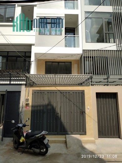 Cho nữ thuê Phòng trọ Q.Bình Thạnh, 25m2 mới đẹp, ban công, cửa sổ, hẻm 7m. Giá rẻ nhất khu này.