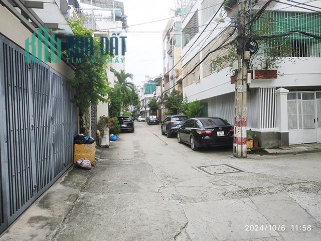 Cho nữ thuê Phòng trọ Q.Bình Thạnh, 25m2 mới đẹp, ban công, cửa sổ, hẻm 7m. Giá rẻ nhất khu này.