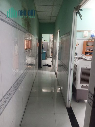 Nhà đường Long Phước, Thủ Đức, 109m, ngang 5,6m, ba gác, chỉ 2,9 tỷ.