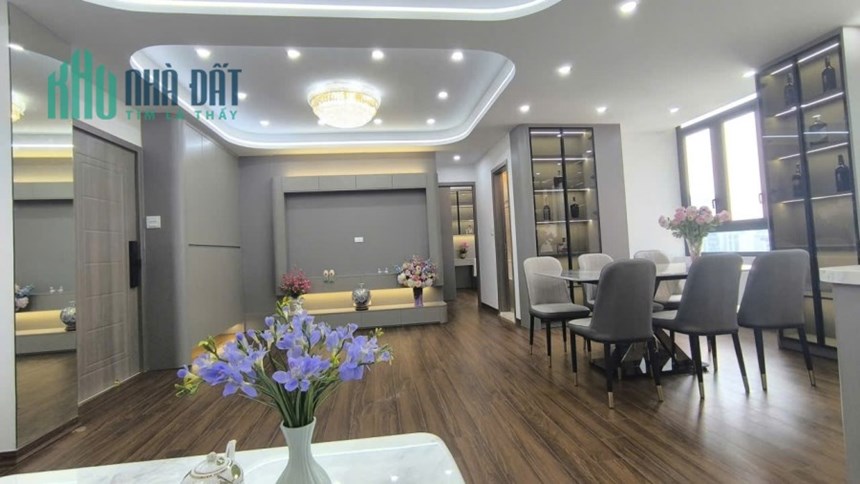 Bán nhà đẹp! Chung cư Mễ Trì Hạ, 114.6m², 4PN. LH 0975 118 822.