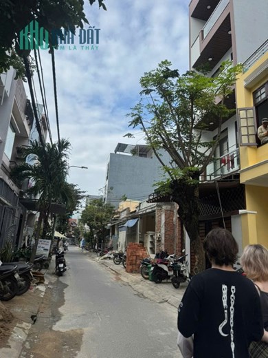 9 tỷ/100 m2,Nhà 2 tầng đường Tôn Thất Thiệp, sát biển Mỹ Khê, Đà Nẵng,Thuộc khu phố Tây,An Thượng.