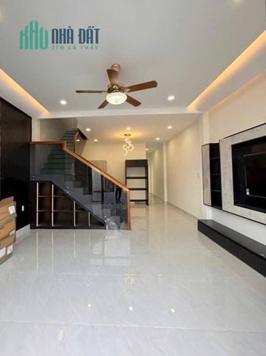 Nhà 5x24m cách đuờng Học Lạc 70m,phuờng Mỹ Tho, Đồng Tháp.