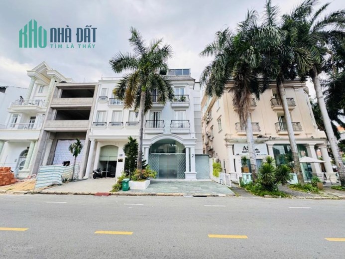 Bán biệt thự Khu Nam Thông 3 - Quận 7 đang có hợp đồng thuê sẵn