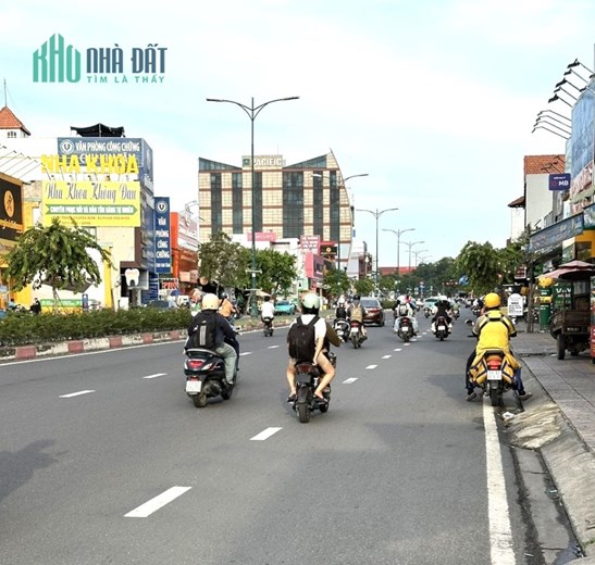 NHÀ ĐẸP 135M2, ĐƯỜNG 1A HOÀNG HỮU NAM, Q9 KẾT NỐI NHIỀU TIỆN ÍCH 6TỶ85