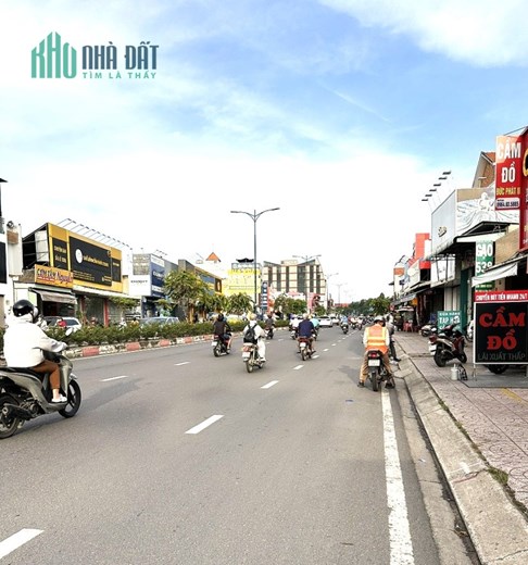 NHÀ  5 TẦNG-DT SÀN HƠN 208M2,HXH NGAY LÊ VĂN VIỆT-HOÀNG HỮU NAM,Q9  6TỶ9