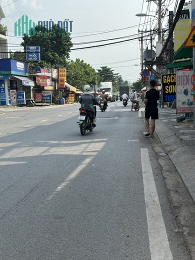 NHÀ HIẾM 2 MẶT ĐƯỜNG TRƯỚC-SAU, NGANG 6M, DT: 94M2 HXH HOÀNG HỮU NAM,,QUẬN 9 CHỈ 5TỶ5.
