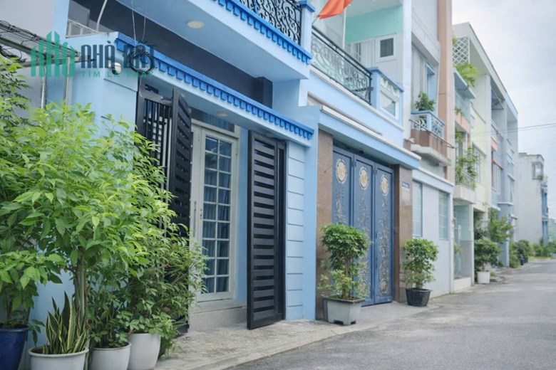 NHÀ 4 TẦNG NỞ HẬU TÀI LỘC-KHU ĐỒNG BỘ DÂN TRÍ CAO-HÀNG XÓM VINHOMES-HẺM 6M-NHỈNH 5TỶ