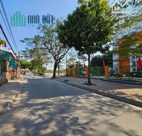 GẤP GẤP GẤP, CHỦ CHẤP NHẬN BÁN THẤP HƠN THỊ TRƯỜNG 30%, 155M2, TÂN XÃ, SÁT ĐH FPT, ĐHQG