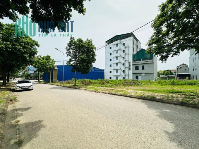 NHỈNH 4 TỶ, LÔ GÓC, ÔTÔ TRÁNH, TÂN XÃ, 500M TỚI ĐH FPT, 1.5KM ĐHQG HÀ NỘI