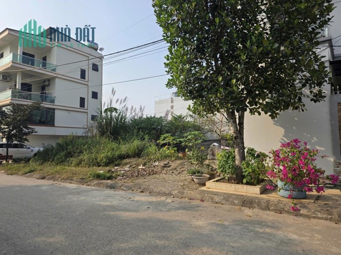 BÁN ĐẤT HOÀ LẠC, SÁT QUỐC LỘ 21, TĐC PHÚ CÁT, Ô TÔ TRÁNH, ĐỐI DIỆN METRO CITY HOÀ LẠC
