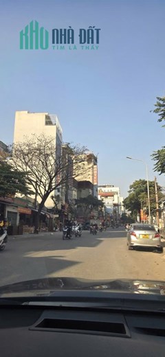 Bán đất Hoà Lạc, TTCNCHoà Lạc, sát hv Tài Chính, đh FPT, DHQGHN cách metro 500m, KD rất sầm uất .
