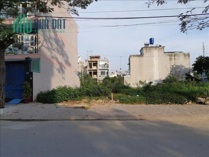 BÁN ĐẤT HOÀ LẠC VIEW HỒ TÂN XÃ ĐƯỜNG RỘNG Ô TÔ TRÁNH Ở SƯỚNG KD TỐT, ĐỐI DIỆN ĐHFPT, ĐHQG