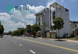BÁN ĐẤT TÂN XÃ  HÒA LẠC GẦN KCN, FPT DHQG NHU CẦU THUÊ CAO XÂY CCMN LUÔN KÍN PHÒNG