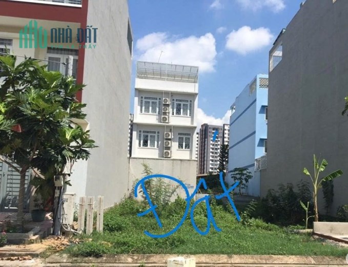 BÁN ĐẤT TÂN XÃ  HÒA LẠC GẦN KCN, FPT DHQG NHU CẦU THUÊ CAO XÂY CCMN LUÔN KÍN PHÒNG